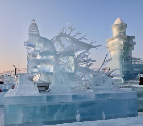 安吉景观冰雕艺术的相关图片